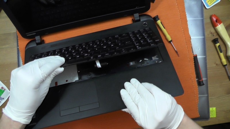 Top 7 trung tâm sửa chữa máy tính/laptop uy tín nhất tại Hà Nội 24 Nhất Long
